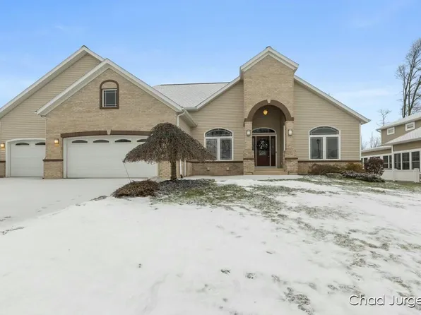 1855 Portadown Rd SW, Byron Center, MI 49315