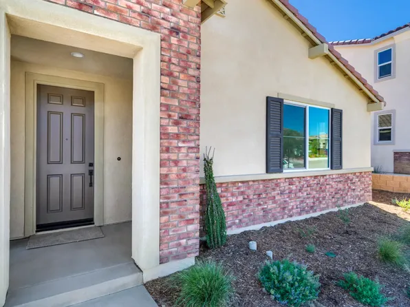 9083 Carson Ave, Hesperia, CA 92344