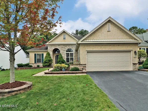 20 Mission Way, Barnegat, NJ 08005