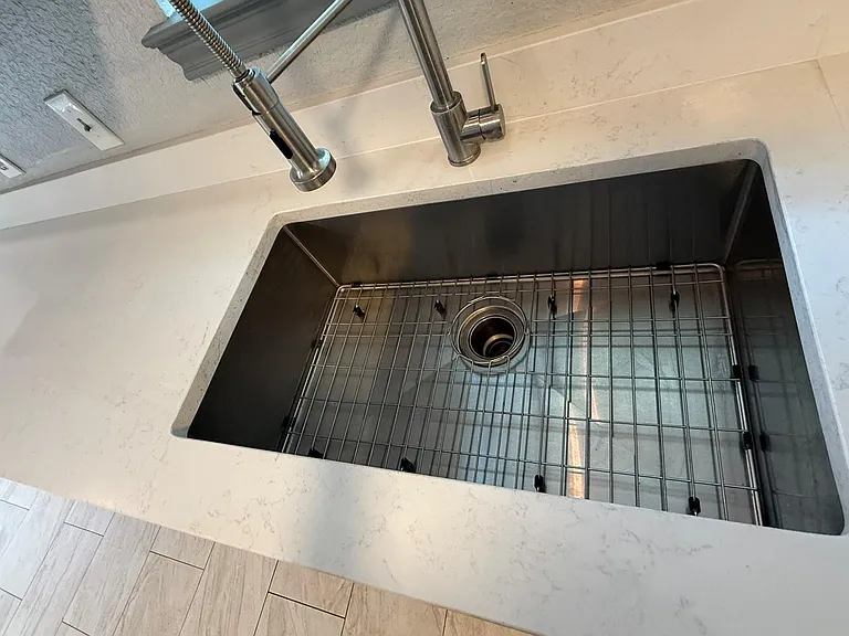 5525 Main St — Photo 10