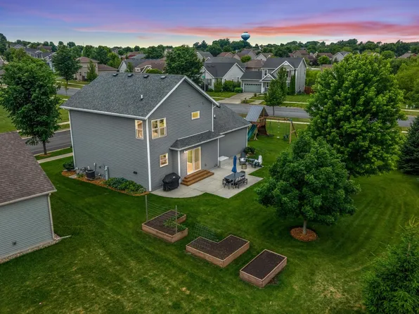 6302 Pennock Ln, Mc Farland, WI 53558