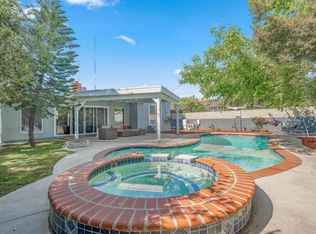 12703 Hatteras St, Valley Village, CA 91607