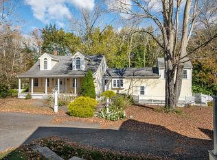 383 South St W, Raynham, MA 02767