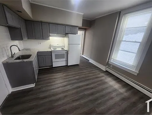 739 W Turner St #2 — Photo 3