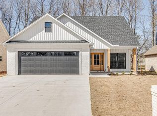 904 Summitt Ridge Dr, Paragould, AR 72450