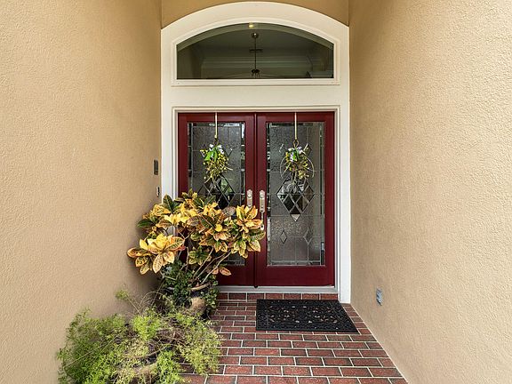 2nd image of 534 Golden Links Dr