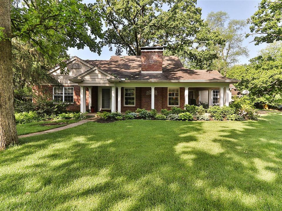 1st image of 21 Westwood Forest Ln