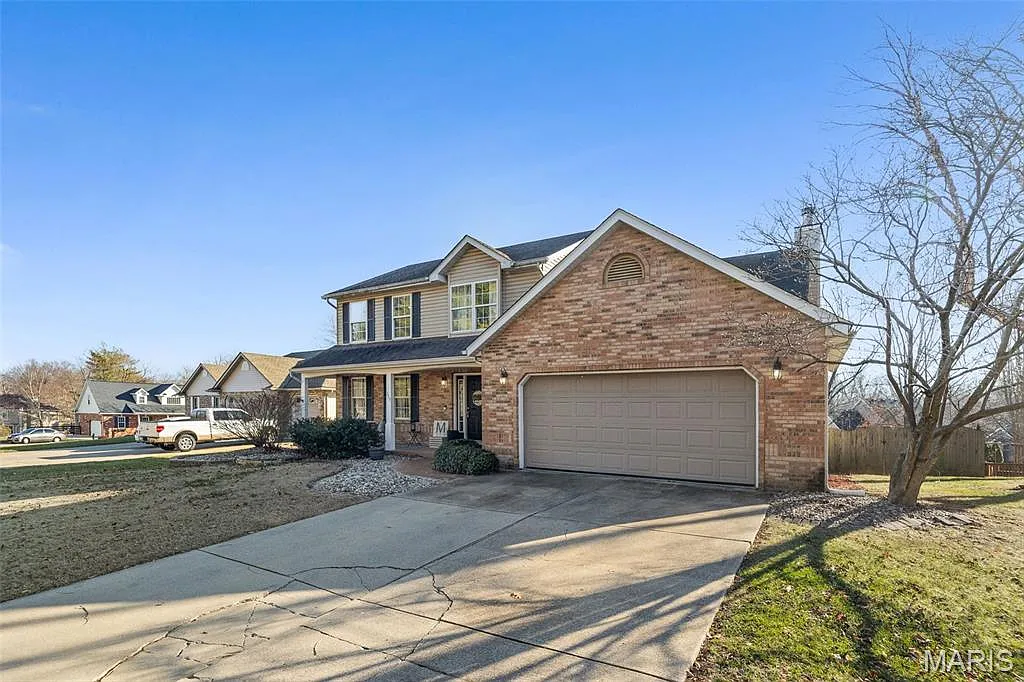 209 Sturbridge Blvd photo 1