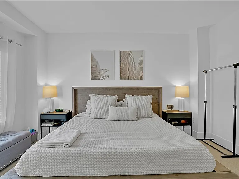 20402 Santa Ana Ave #15 — Photo 36