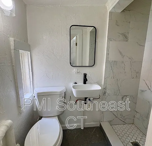 65 Shaw St #2-B — Photo 13