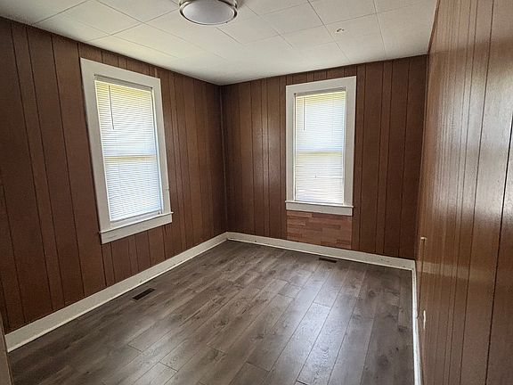 2nd image of 6605 Johnnycake Rd
