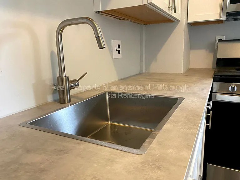 16 Marie Ave #1 — Photo 8
