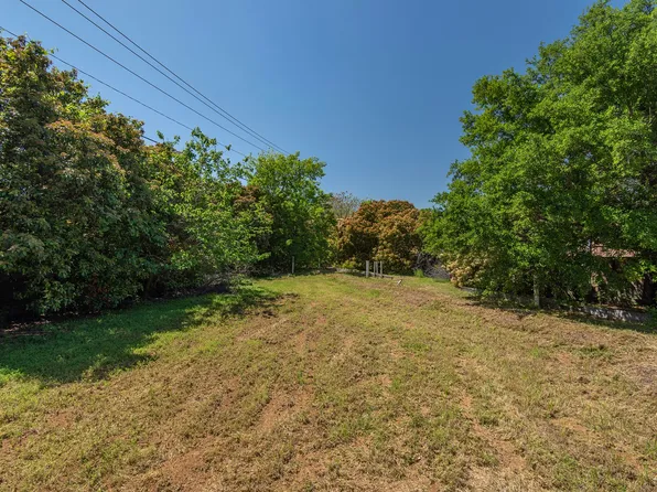 7105 Nicole Pl, Dallas, TX 75252