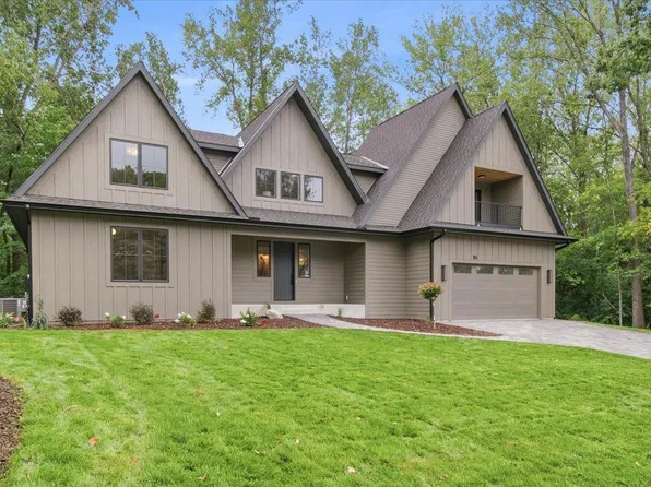 85 Brentwood Ave, Tonka Bay, MN 55331