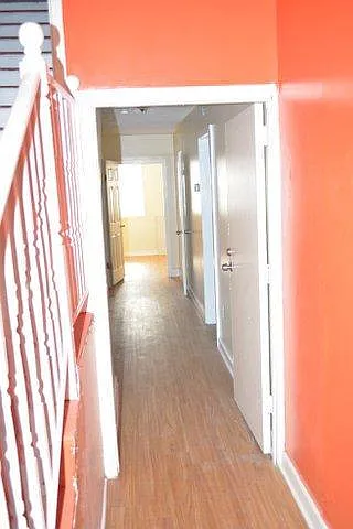 105 W 38th St #A — Photo 14