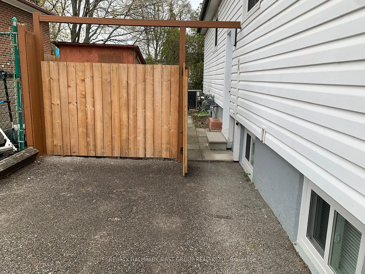 2 bed, $1,900 — Photo 3