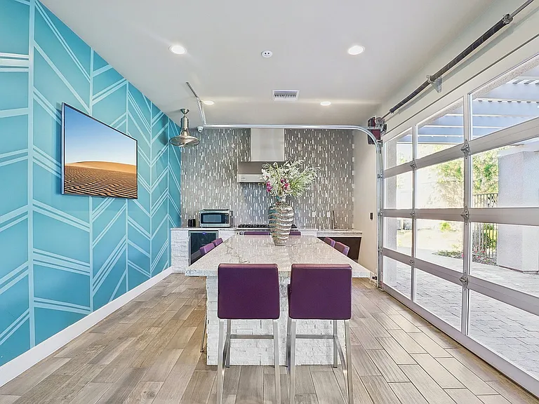 Gourmet Kitchen and Seating Clubhouse