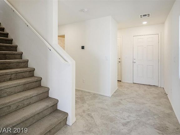 3rd image of 5734 Mia Skye St