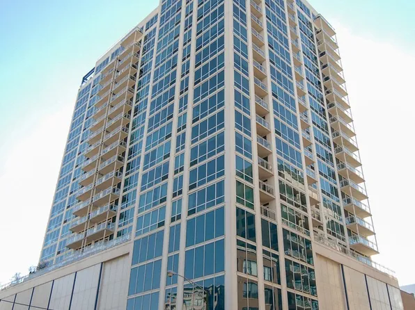 757 N Orleans St #1506, Chicago, IL 60610