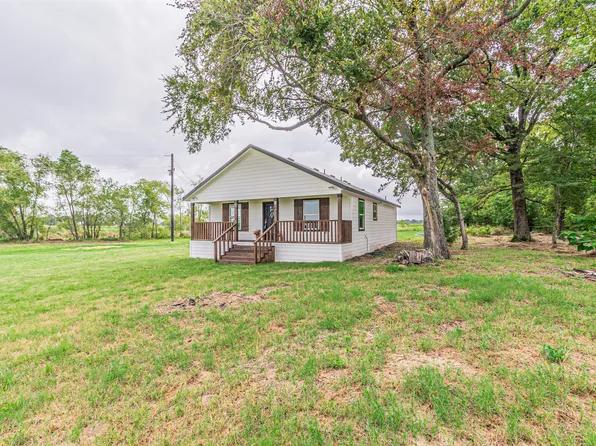 1473 Rs County Rd #2300, Emory, TX 75440