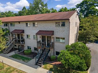 26 Cooper Rd APT 813, Poughkeepsie, NY 12603