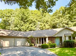 18777 Iroquois Dr, Spring Lake, MI 49456