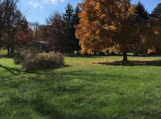 2080 Shaffer Ln, Jeannette, PA 15644