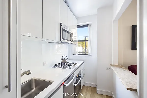 Sold by Town Residential | media 3