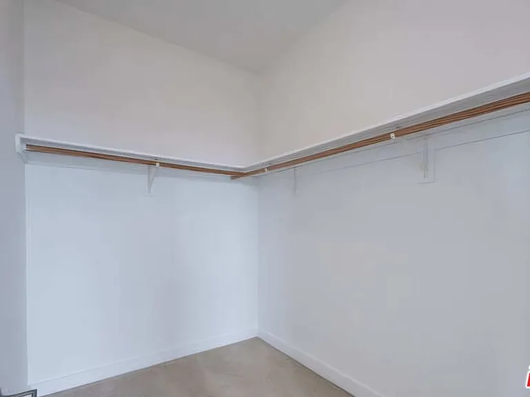 3810 Wilshire Blvd #1012 — Photo 9