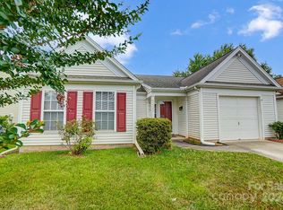 7520 Double Springs Ct, Charlotte, NC 28262
