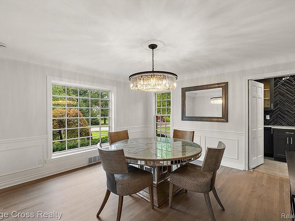 330 N Cranbrook Cross Rd, photo 7