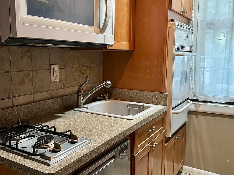 4 W 101st St #6 — Photo 6
