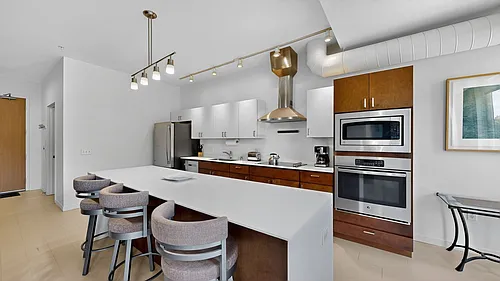 Floor plan 307