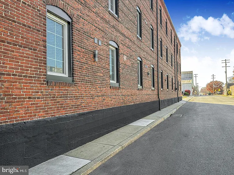 501 N Cannon Ave #A103 — Photo 18