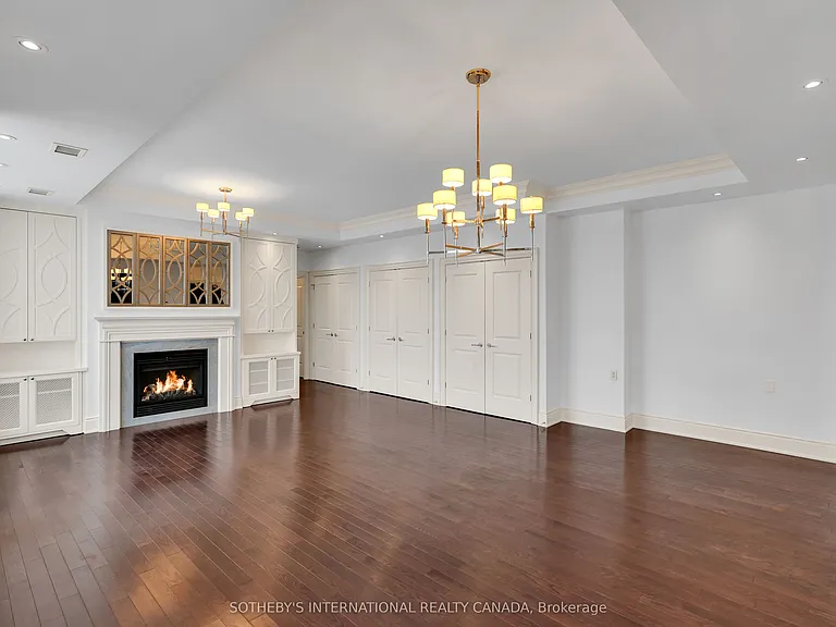 1717 Avenue Rd #604 — Photo 3
