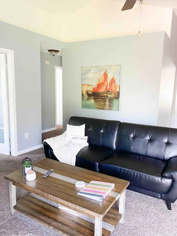 458 Vernon Place — Photo 4