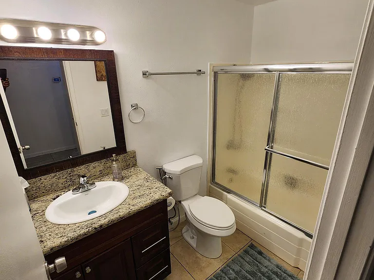 290 W Campus View Dr — Photo 20
