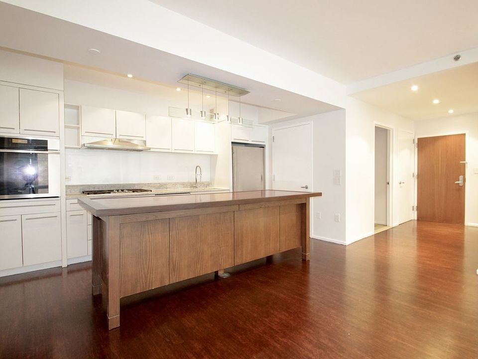1st image of 231-233 10th Ave #4B