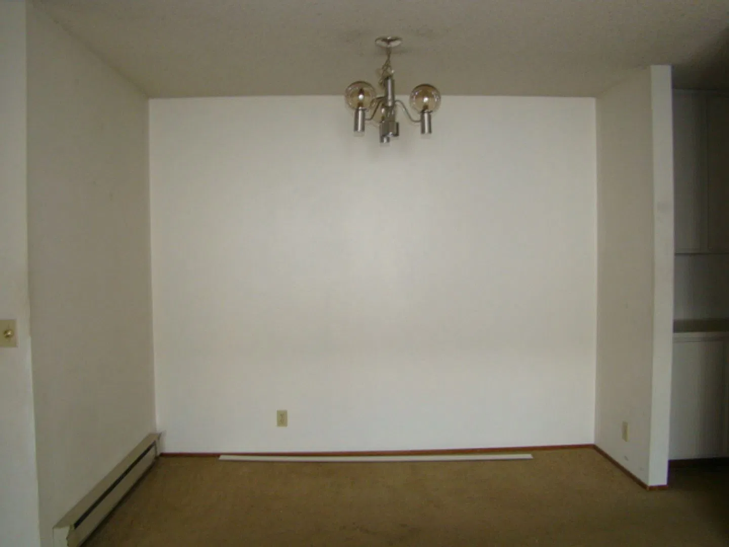 Gated community, upstairs 1 bedroom — Photo 3