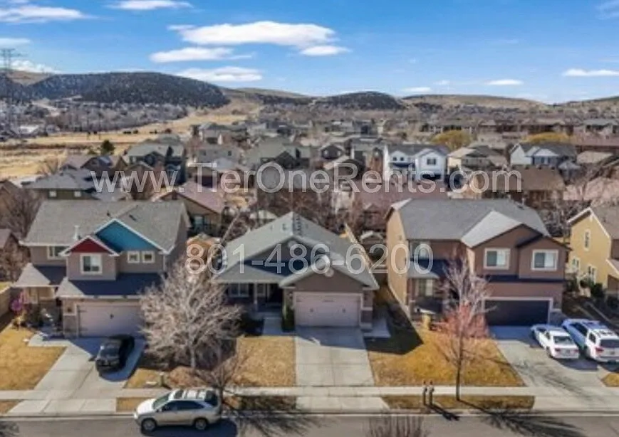 Building Photo - 3818 E Rose Hearty Ln