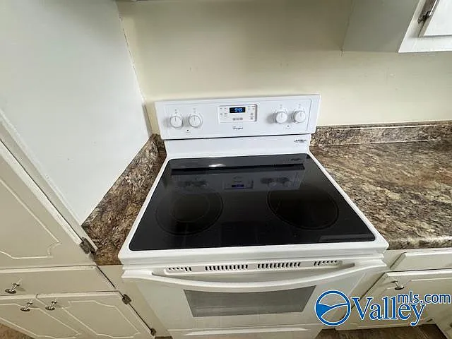 1200 Bailey Cove Cir SE #A — Photo 14