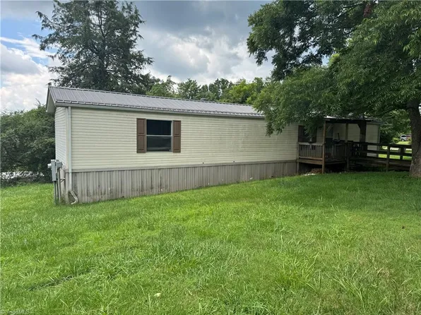 887 Byrd Ridge Rd, North Wilkesboro, NC 28659