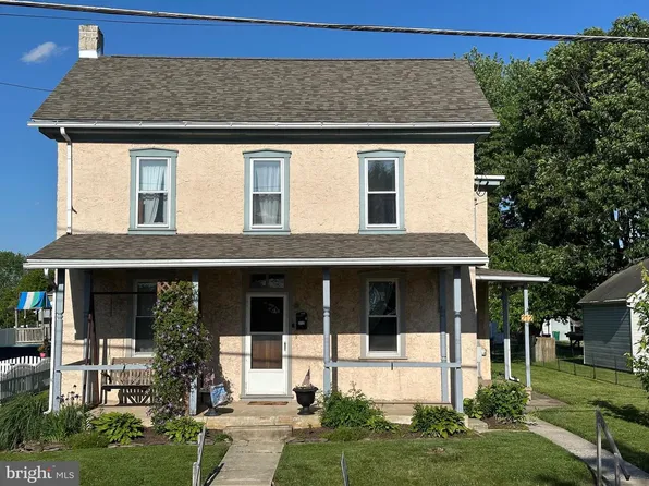 212 Main St, Red Hill, PA 18076