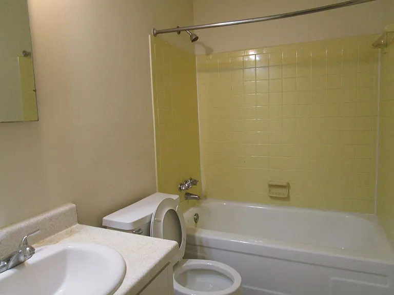 251 Rast St #A6 — Photo 6