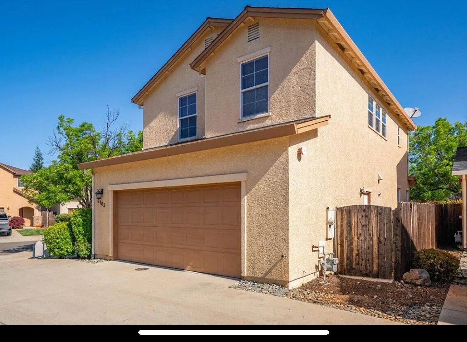 4 bed, 2.5 bath, 1530 sqft, $2,350 — Photo 3