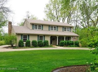 154 Old Dundee Rd, Barrington, IL 60010