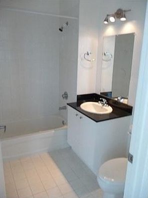5th image of 2200 NE 4th Ave APT 605