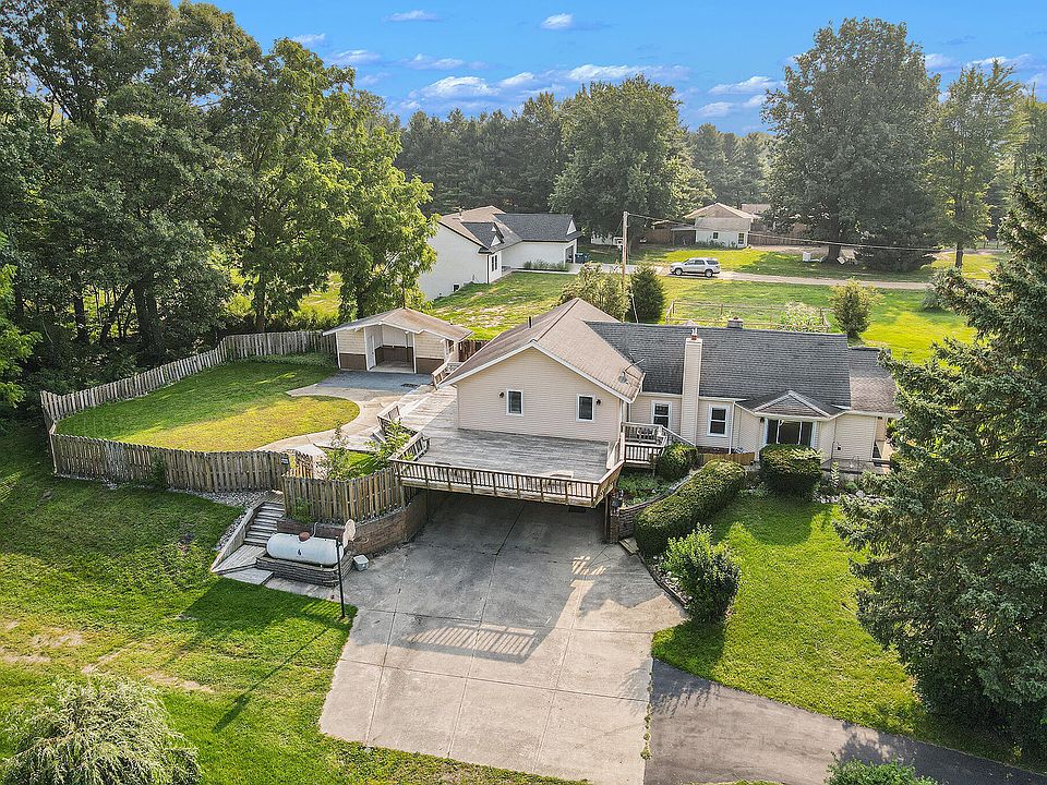 357 E West Ave, Vicksburg, MI 49097 Zillow