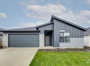 1449 Covington St, Middleton, ID 83644