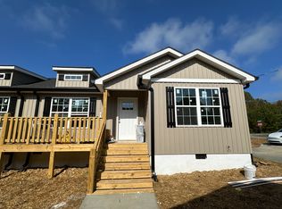 1692 Walton St, Dalton, GA 30721